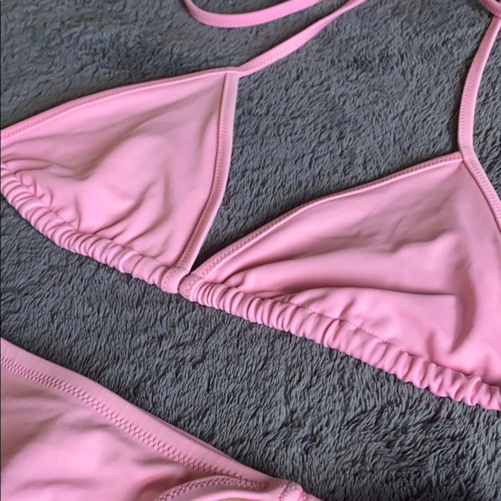 Pink bikini set - Picture 2 of 3